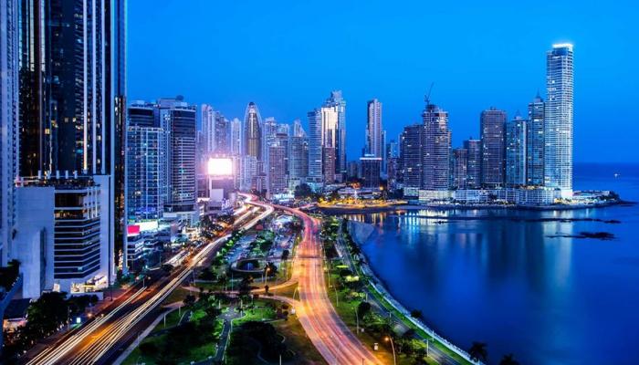 Diez razones para invertir en Panamá