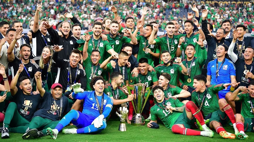 Descubre los mejores momentos de México en la Copa Oro, desde emocionantes victorias, hasta goles que cambiaron la historia