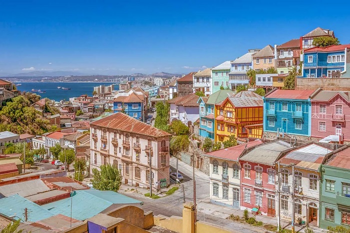 Get lost in the colorful chaos of Valparaiso - an artistic port city that exudes bohemian vibes, street art, and breathtaking views of the Pacific