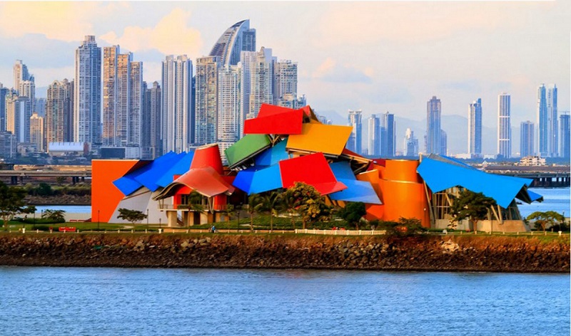 A tour of the Most Beautiful Buildings in Panama City