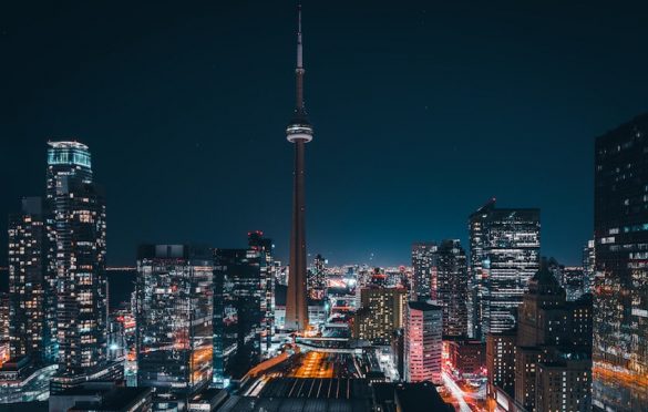Five Ontario Cities Where You can Lead the AI Revolution