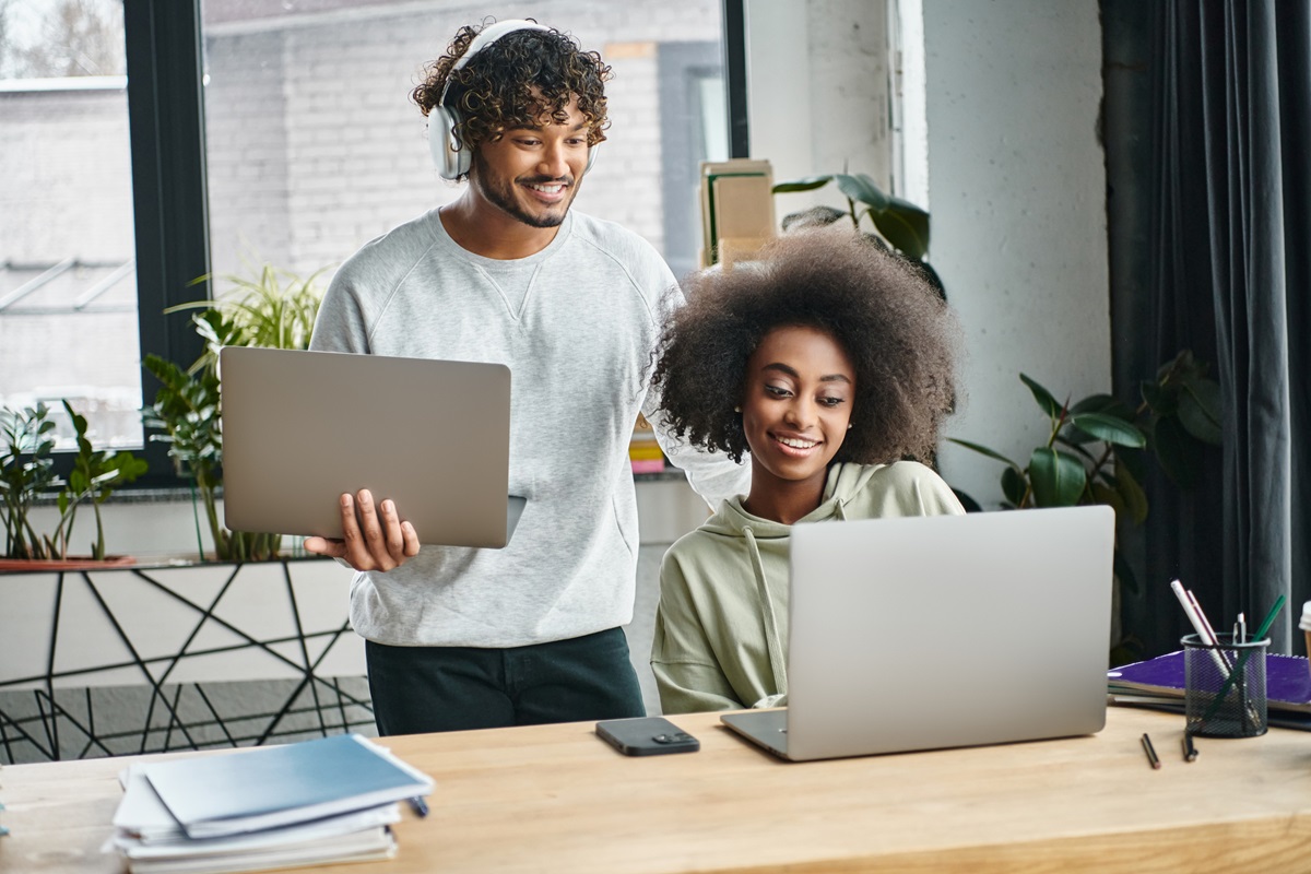 For the digital nomads, the Caribbean offers the opportunity to immerse in this tropical idyll while maintaining a steadfast connection to the professional world.