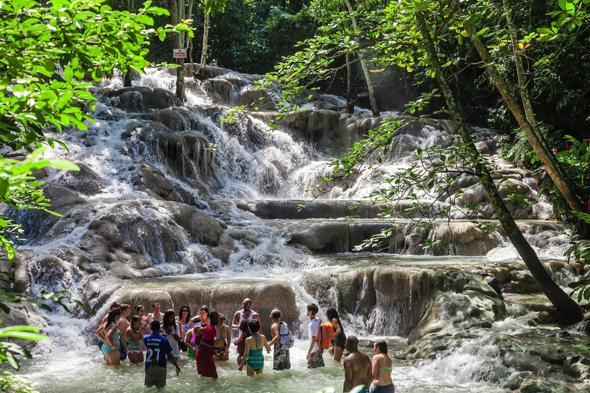 Exploring the Hidden Gems of Jamaica